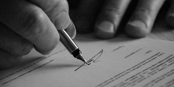 Abogados Extranjería para Extranjeros y No Residentes Ciutat Vella · Búsqueda inversión inmobiliaria