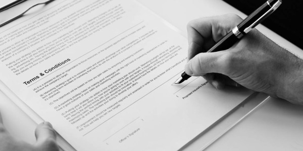 Reagrupación Familiar / Procedimientos Matrimoniales Gràcia · Custodia de Menores